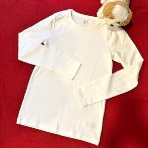 GAP White Long Sleeve Tee - Sz M - NWT